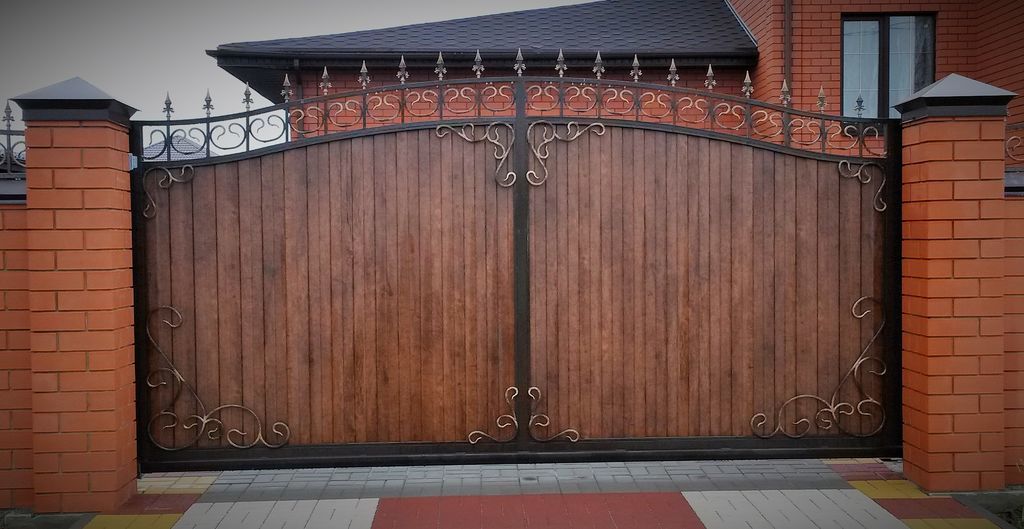 Купить простые ворота для дома: советы по выбору, установке и уходу в Балашихе от 33684 руб | ВоротМастер-Блш